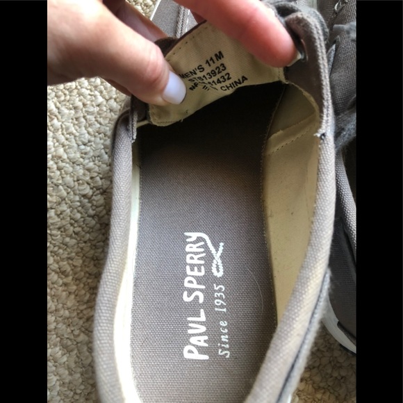 Men’s sperry’s size 11 like new condition grey - Picture 2 of 4